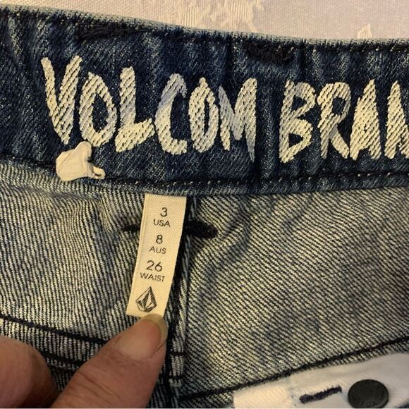 Volcom Stoned Shorts Denim Jean (no stretch) Raw Hem JuniorSz 3 Gorgeous - Picture 3 of 6